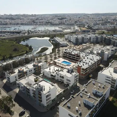 Casa Happiness, Swimming Pool, Fast Wifi, Parking * לאגוּ‏ש
