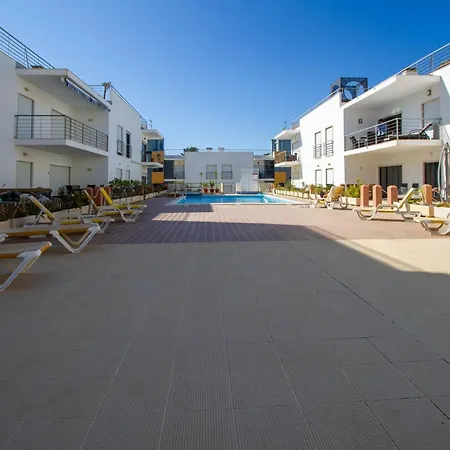 Casa Happiness, Swimming Pool, Fast Wifi, Parking * לאגוּ‏ש