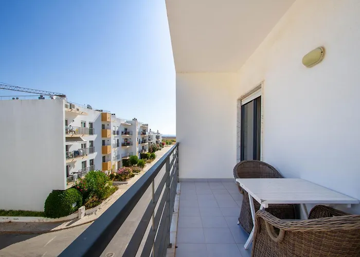 Casa Happiness, Swimming Pool, Fast Wifi, Parking Appartement *