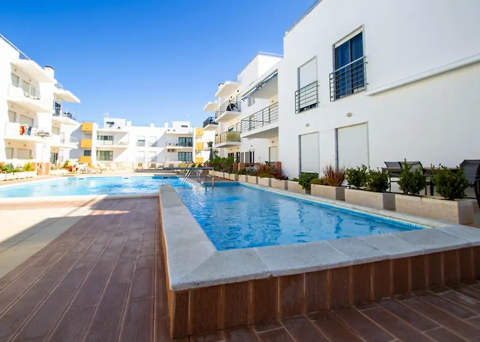 Casa Happiness, Swimming Pool, Fast Wifi, Parking Appartement *