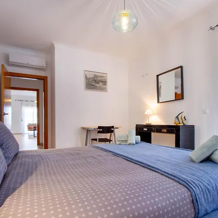 Casa Happiness, Swimming Pool, Fast Wifi, Parking Appartement